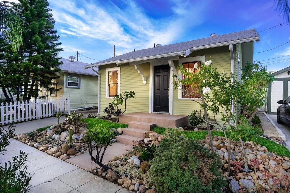 Unit for sale at 2736 Monroe Ave, San Diego, CA 92116