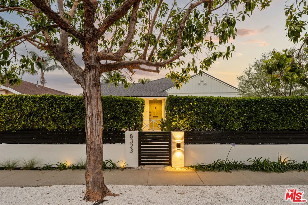 Unit for sale at 8323 Georgetown Avenue, Los Angeles, CA 90045