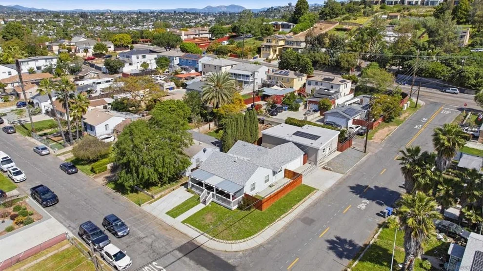 Unit for sale at 4003 Paula Street, La Mesa, CA 91941