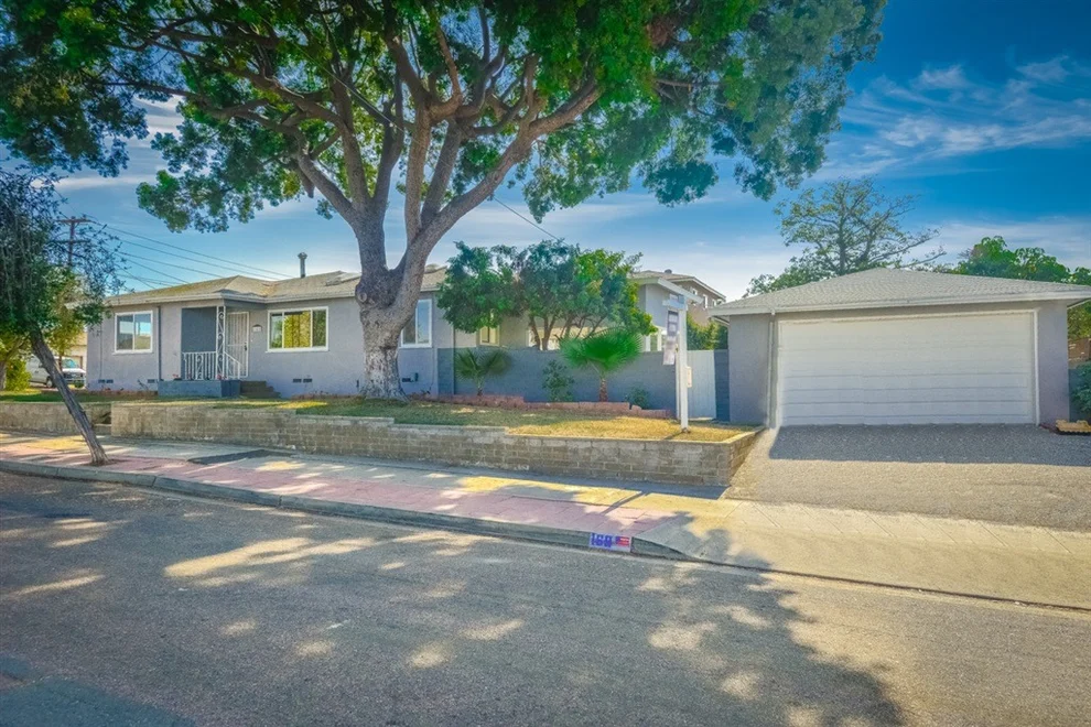 Unit for sale at 168 Lansley wy, Chula Vista, CA 91910