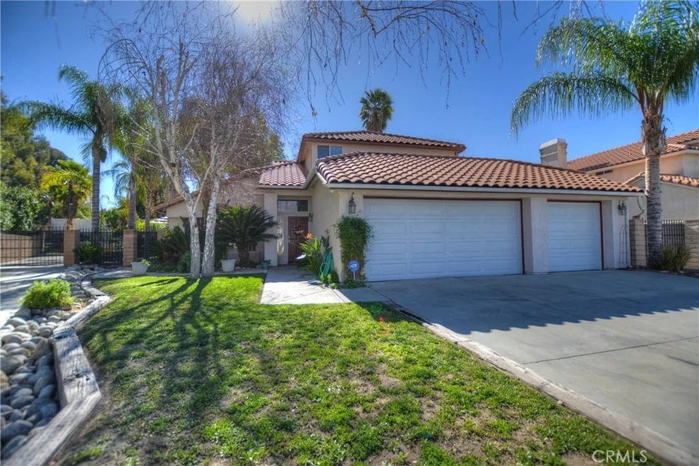 Unit for sale at 42907 Acacia Avenue, Hemet, CA 92544