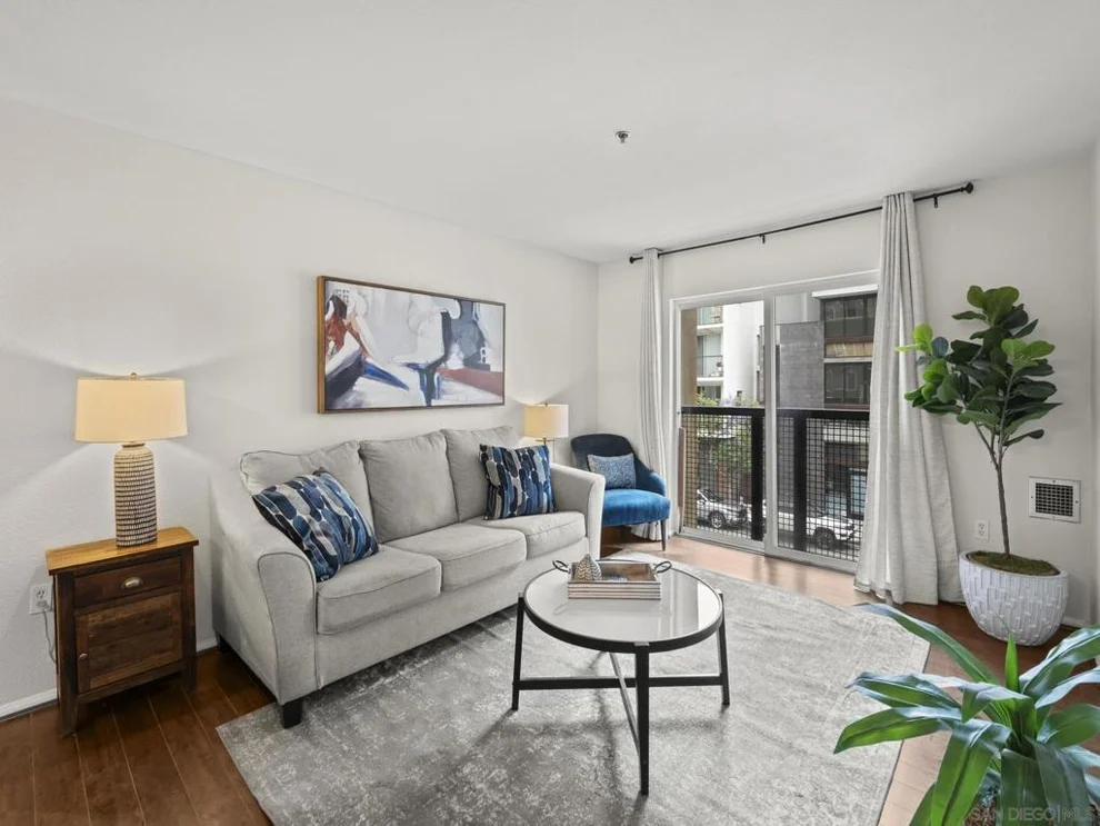 Unit for sale at 1970 Columbia St, San Diego, CA 92101