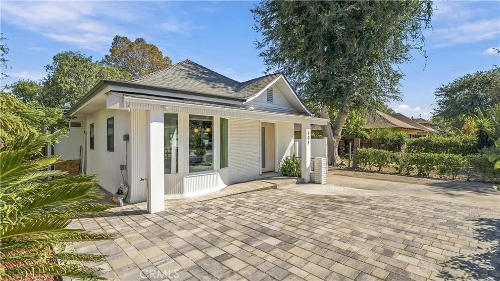 Unit for sale at 808 S Los Robles, Pasadena, CA 91106