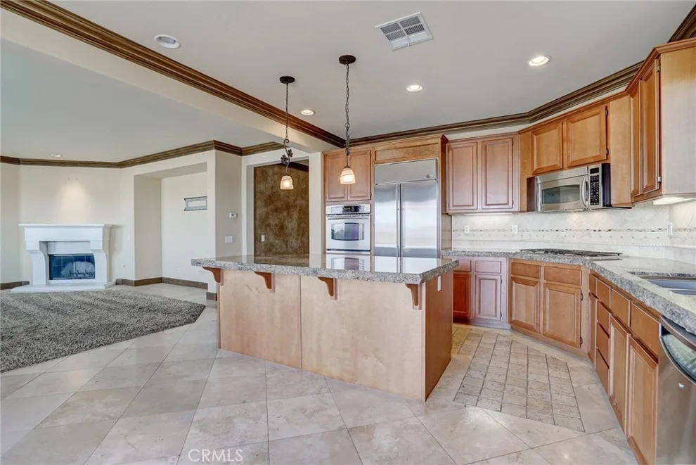 Unit for sale at 17050 Crestpeak Court, Riverside, CA 92503