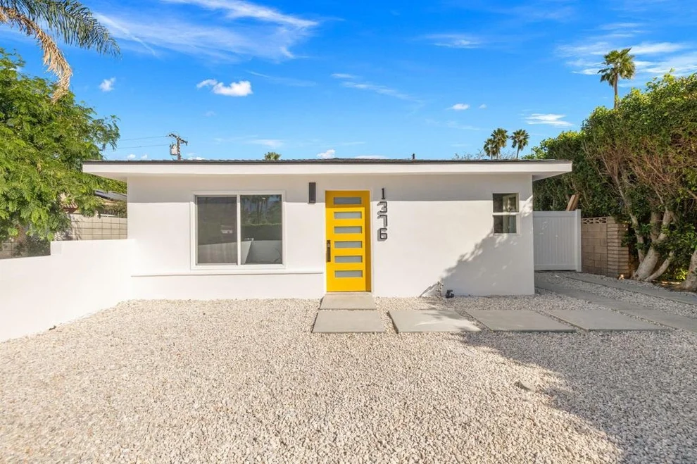 Unit for sale at 1372 E Camino Primrose, Palm Springs, CA 92264