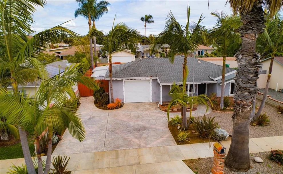Unit for sale at 1718 Alvarado, Oceanside, CA 92054