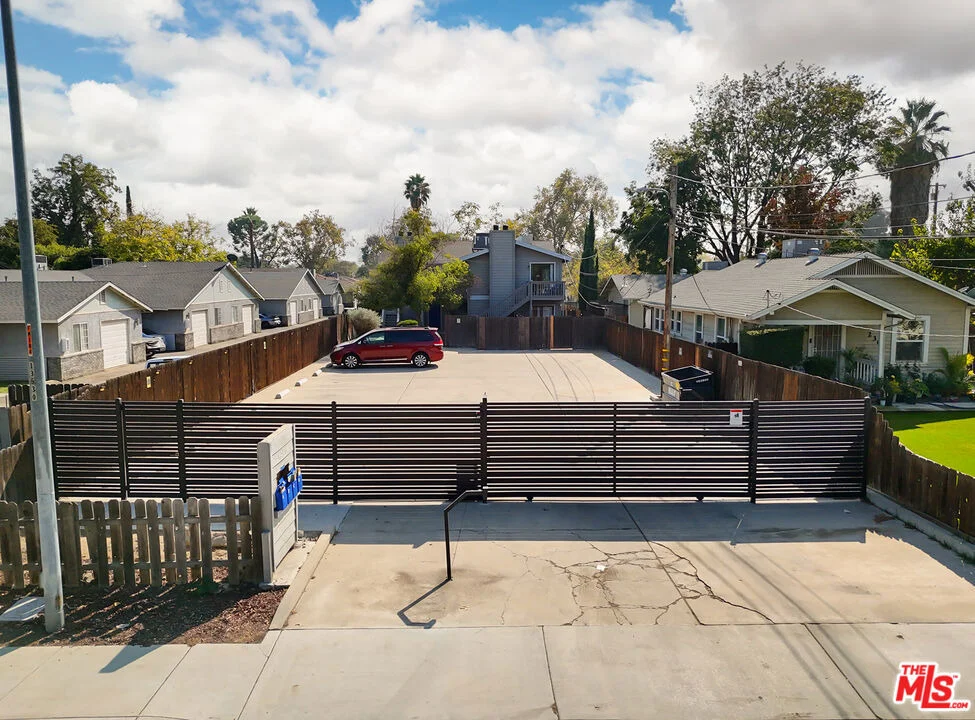 Unit for sale at 2301 Buena Vista Street, Bakersfield, CA 93304
