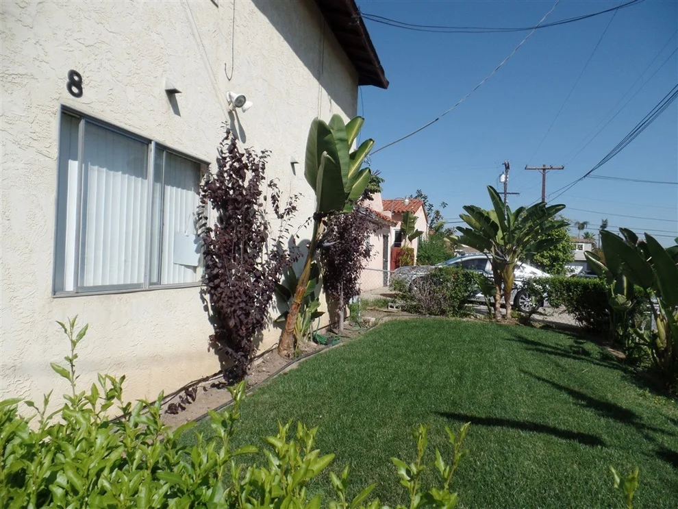 Unit for sale at 802 Cerro Gordo, San Diego, CA 92102