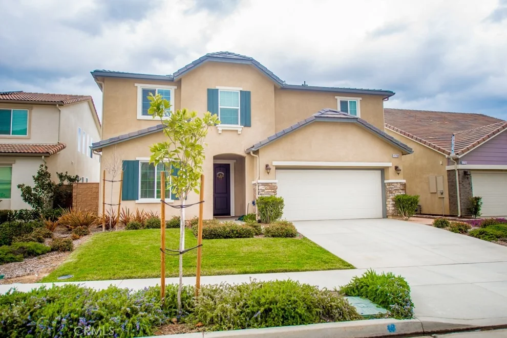 Unit for sale at 11768 Bunting Circle, Corona, CA 92883