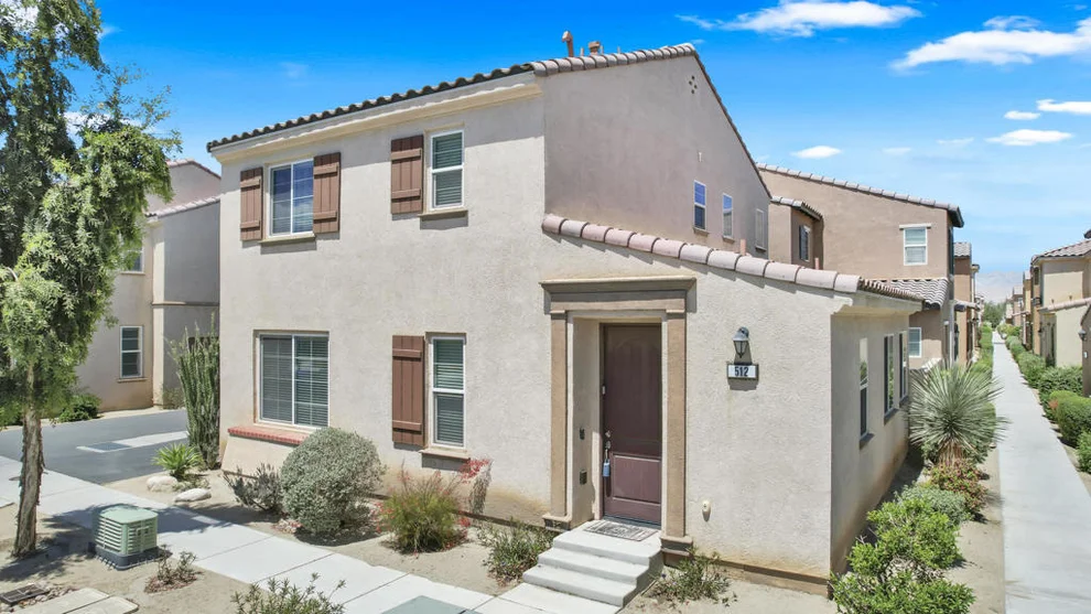 Unit for sale at 512 Calle Vibrante, Palm Desert, CA 92211