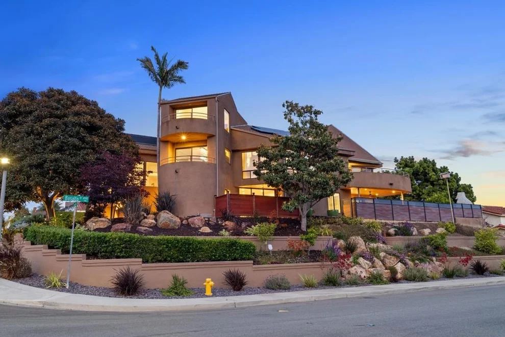 Unit for sale at 2709 Unicornio Street, Carlsbad, CA 92009
