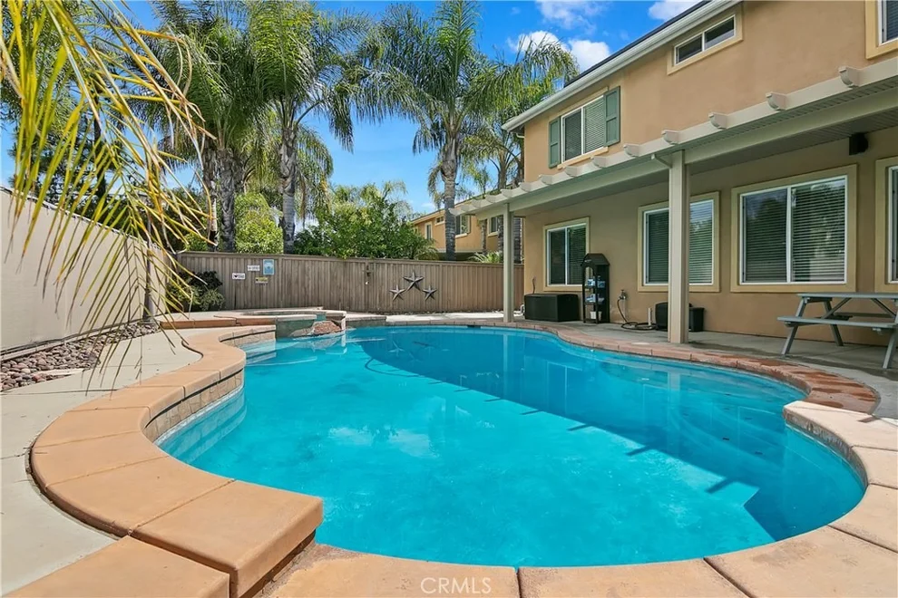 Unit for sale at 33699 Shamrock Lane, Murrieta, CA 92563