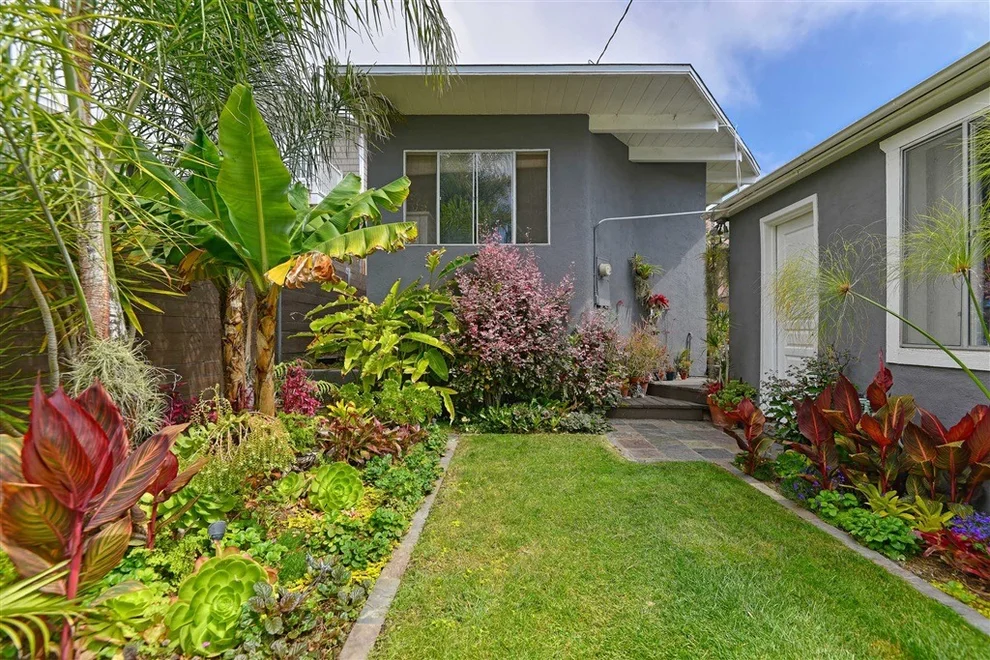 Unit for sale at 1855 Law St, San Diego, CA 92109