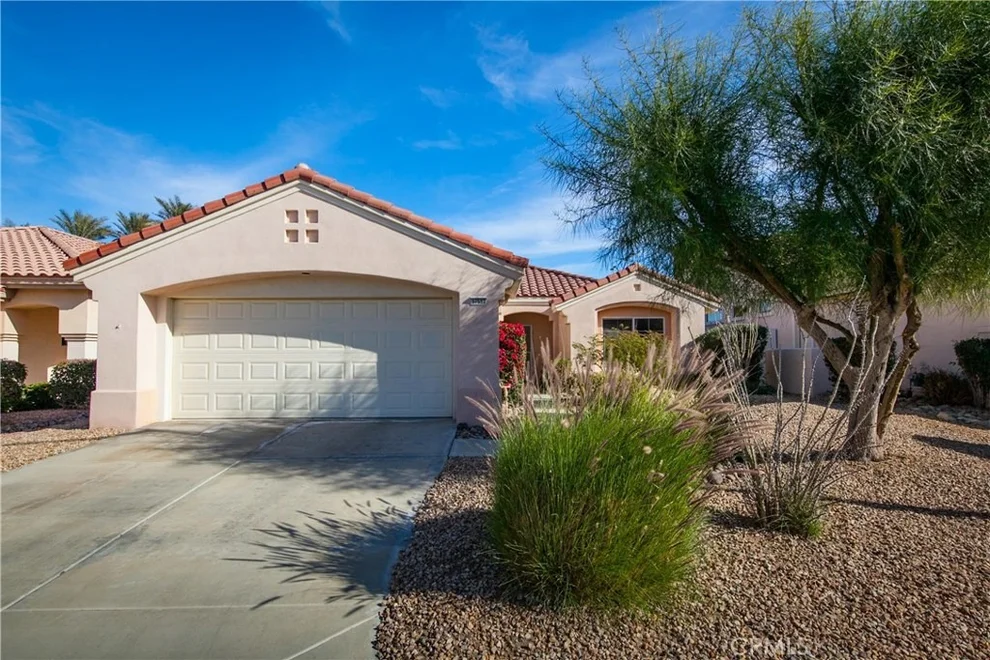 Unit for sale at 37532 Springdale Avenue, Palm Desert, CA 92211