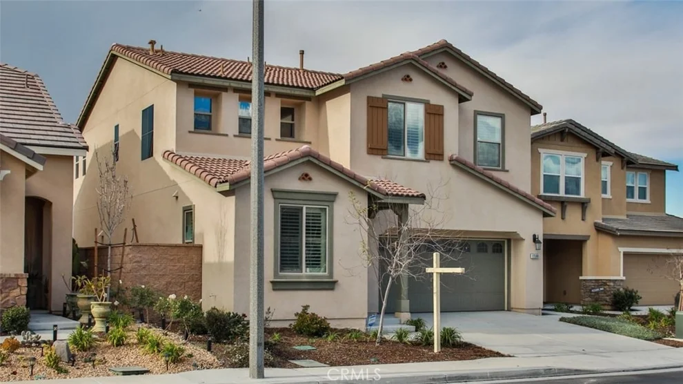 Unit for sale at 11588 Valley Oak Lane, Corona, CA 92883