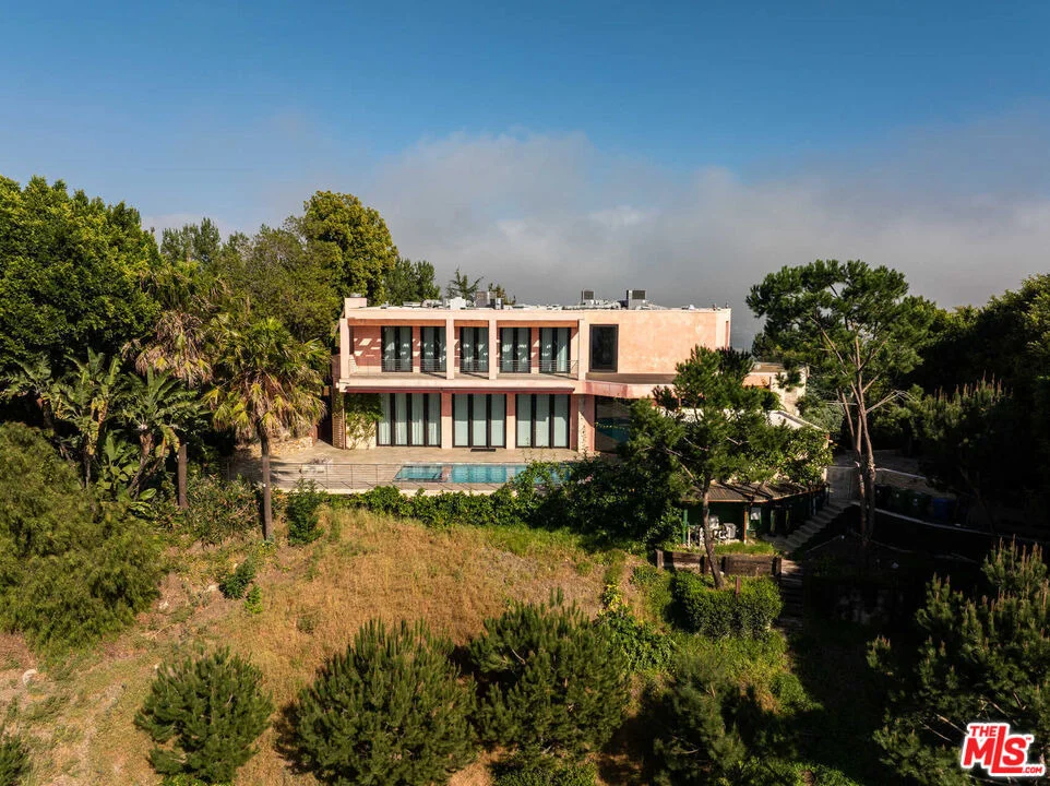 Unit for sale at 1111 Bel Air Place, Los Angeles, CA 90077