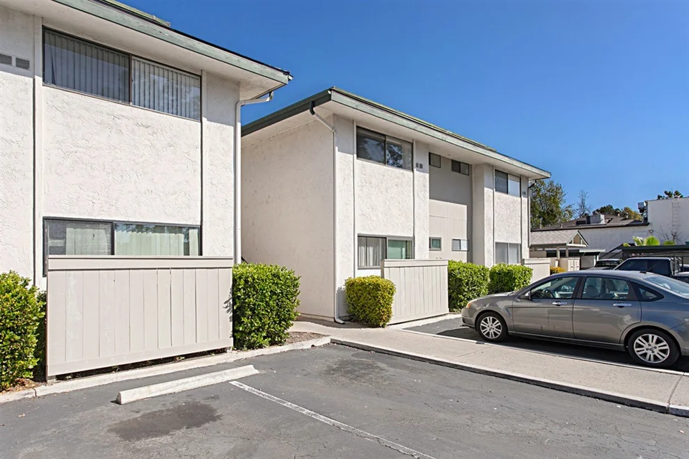 Unit for sale at 450 W W Vermont Ave, Escondido, CA 92025