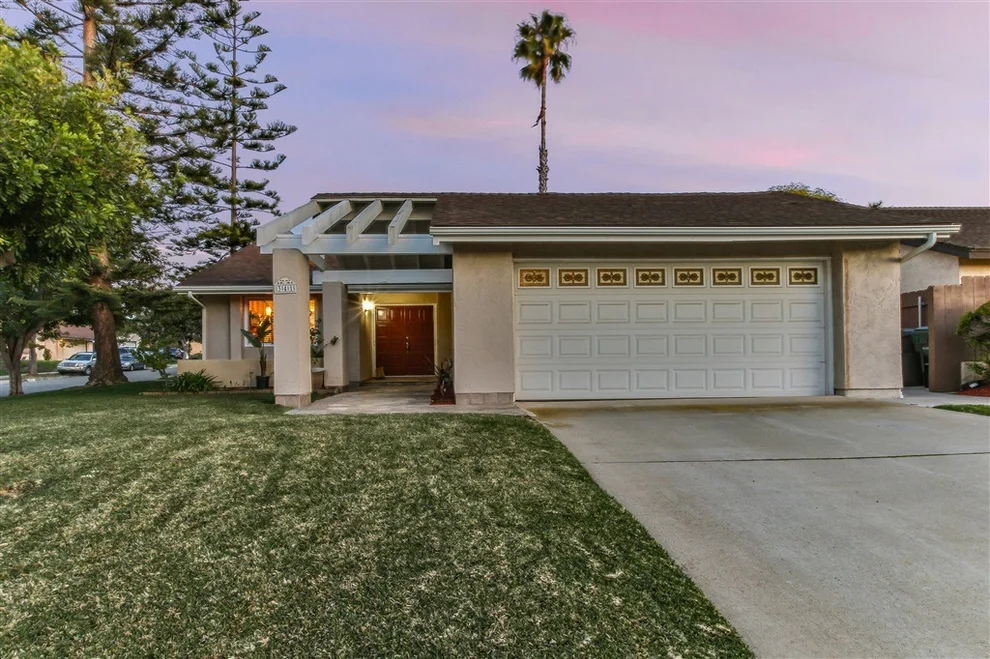 Unit for sale at 341 Camino Mateo, San Marcos, CA 92069