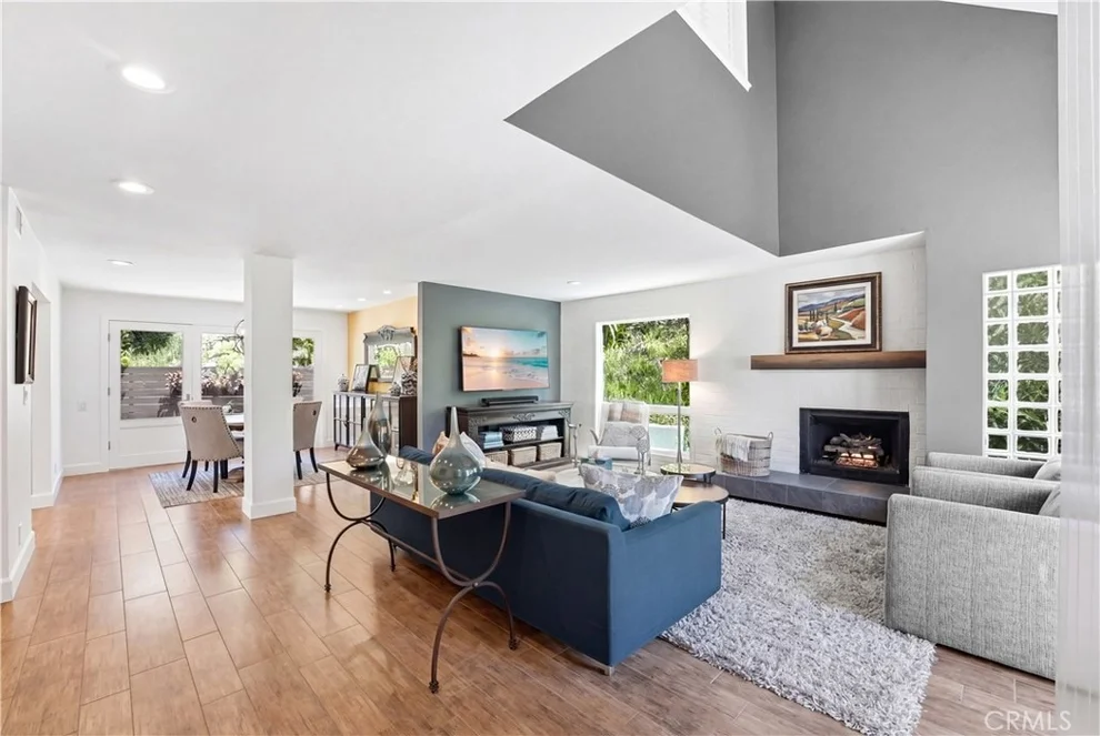 Unit for sale at 106 Avenida Mesita, San Clemente, CA 92673