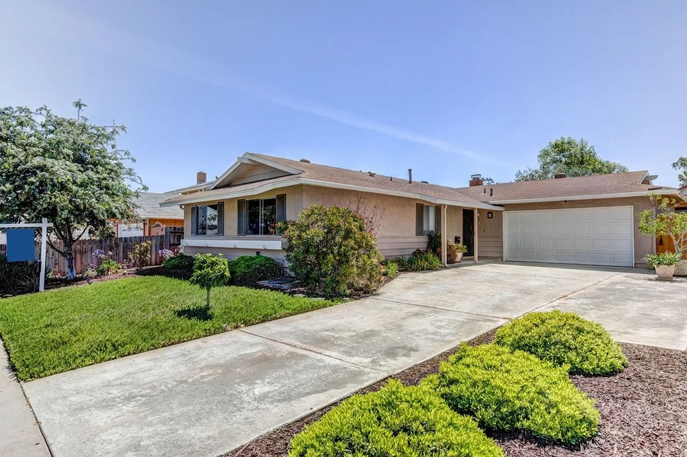 Unit for sale at 8745 Dent Ct, San Diego, CA 92119