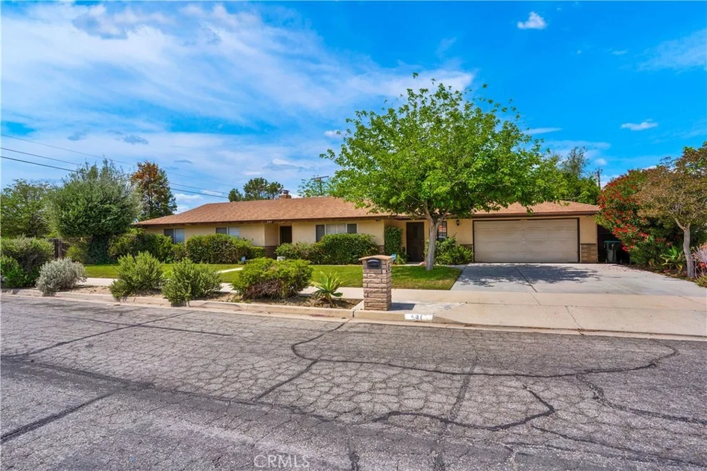 Unit for sale at 591 S Juanita, Hemet, CA 92543