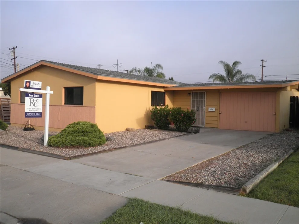 Unit for sale at 5012 Barstow St, San Diego, CA 92117