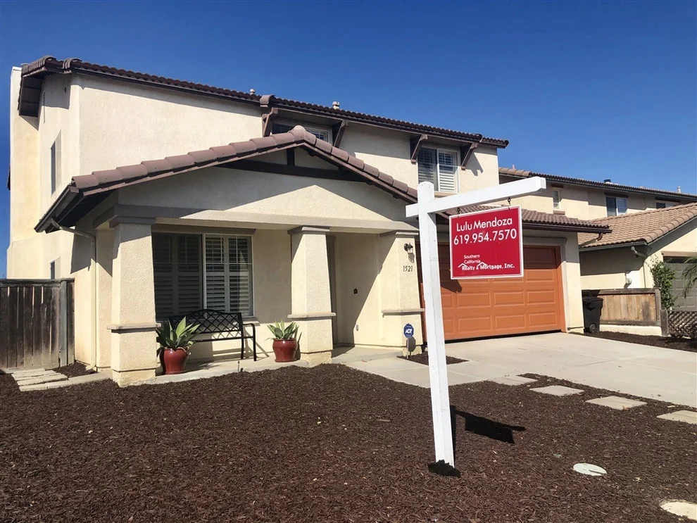 Unit for sale at 1521 La Chica Dr, Chula Vista, CA 91911