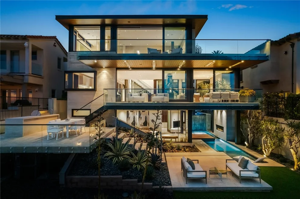 Unit for sale at 43 Beach View, Dana Point, CA 92629