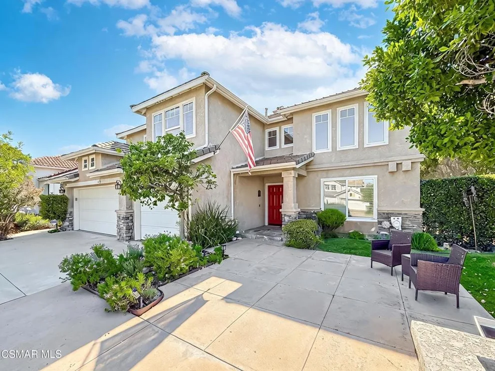 Unit for sale at 7507 Carmenita Lane, West Hills, CA 91304