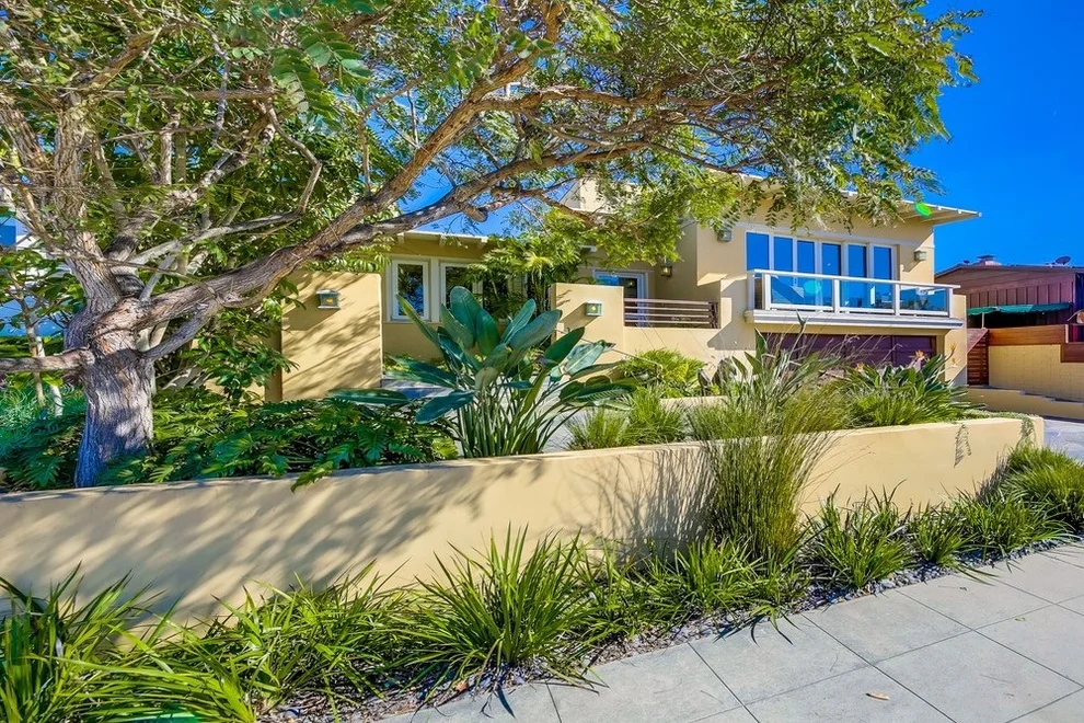 Unit for sale at 8375 Paseo Del Ocaso, La Jolla, CA 92037