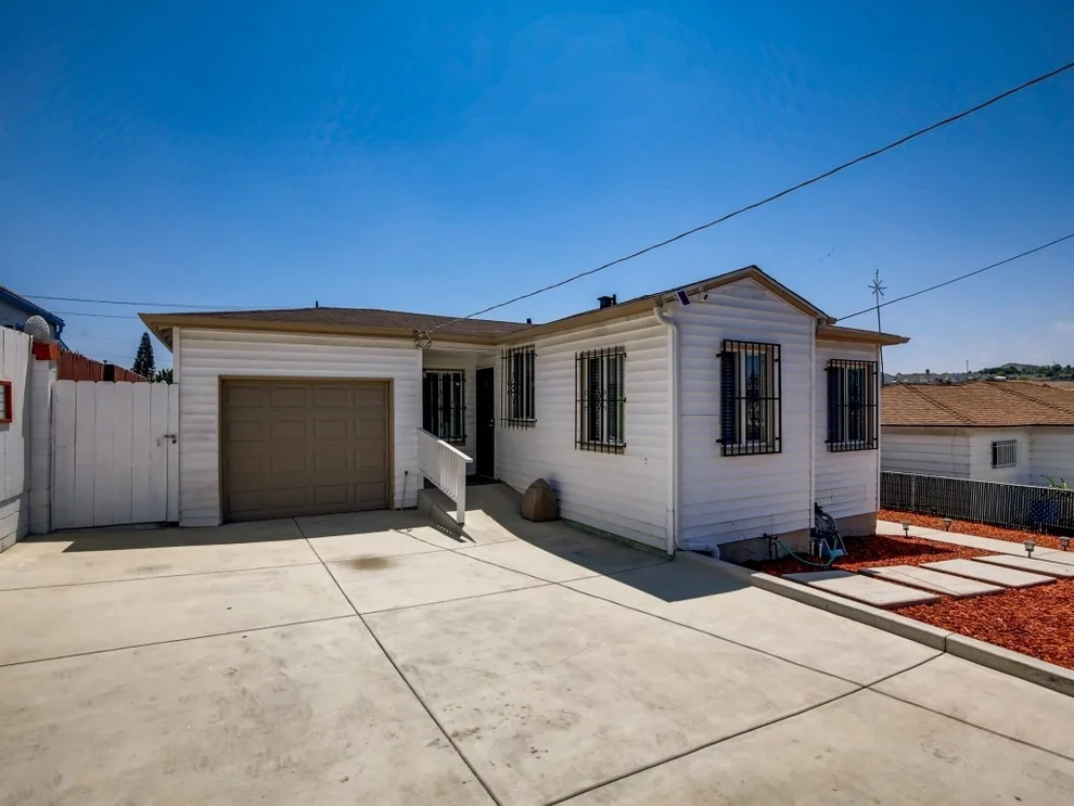 Unit for sale at 643 Iona Drive, San Diego, CA 92114