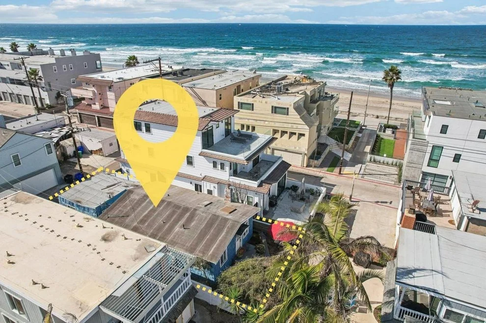 Unit for sale at 719 Jersey Ct, San Diego, CA 92109