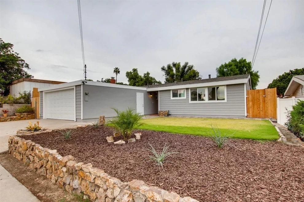 Unit for sale at 2441 Palace Dr, San Diego, CA 92123