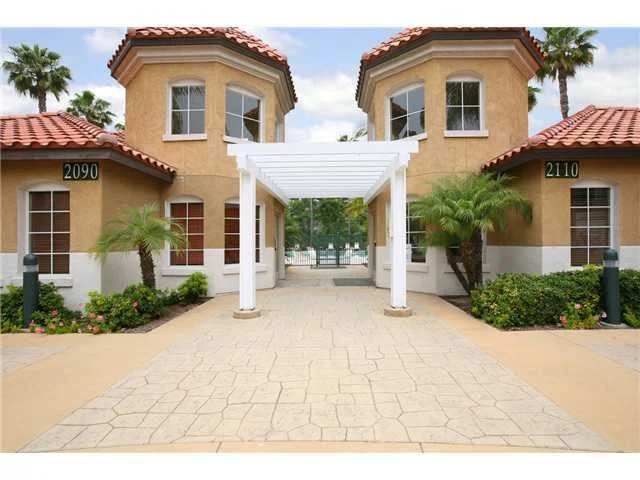 Unit for sale at 1950 Camino De La Reina, San Diego, CA 92108