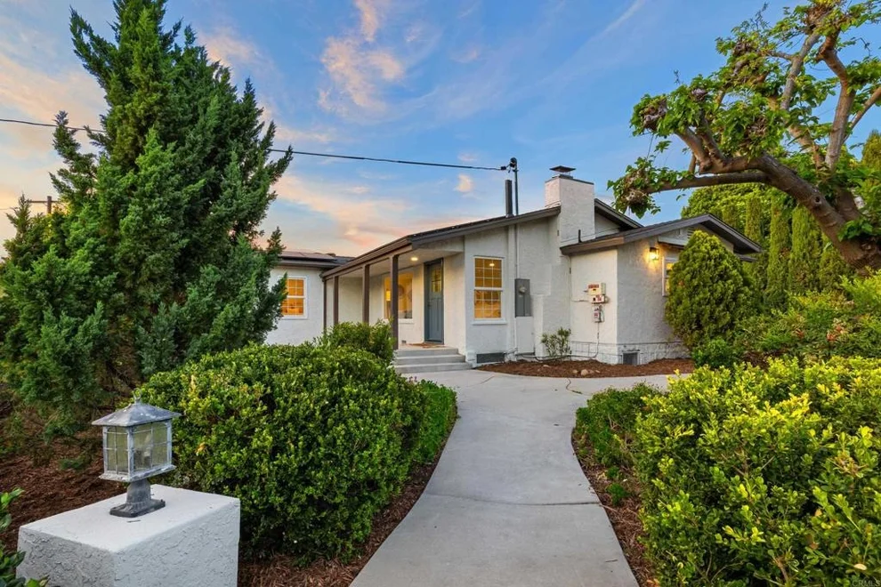 Unit for sale at 1510 Melrose Way, Vista, CA 92081