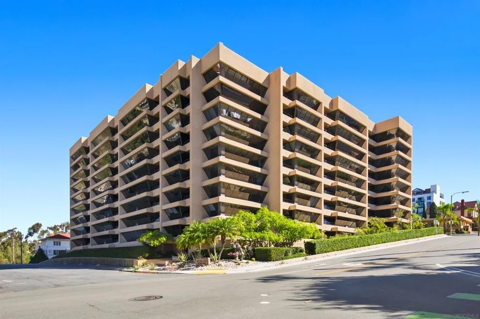 Unit for sale at 230 W Laurel, San Diego, CA 92101