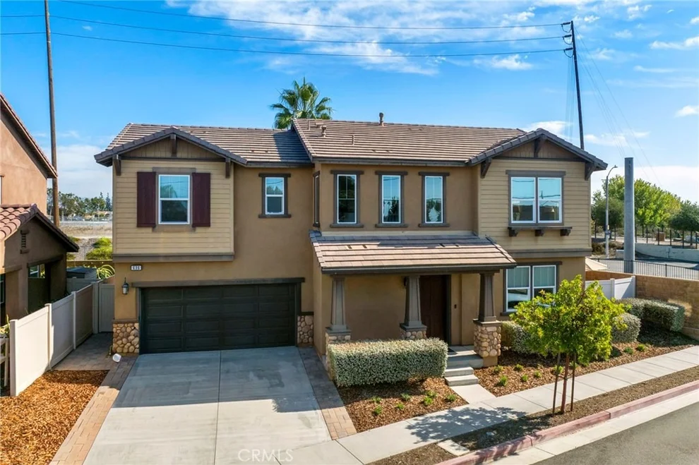 Unit for sale at 636 S Lakeshore Drive, Anaheim, CA 92806