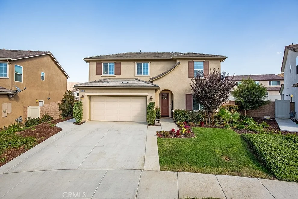 Unit for sale at 25866 Dove Street, Corona, CA 92883