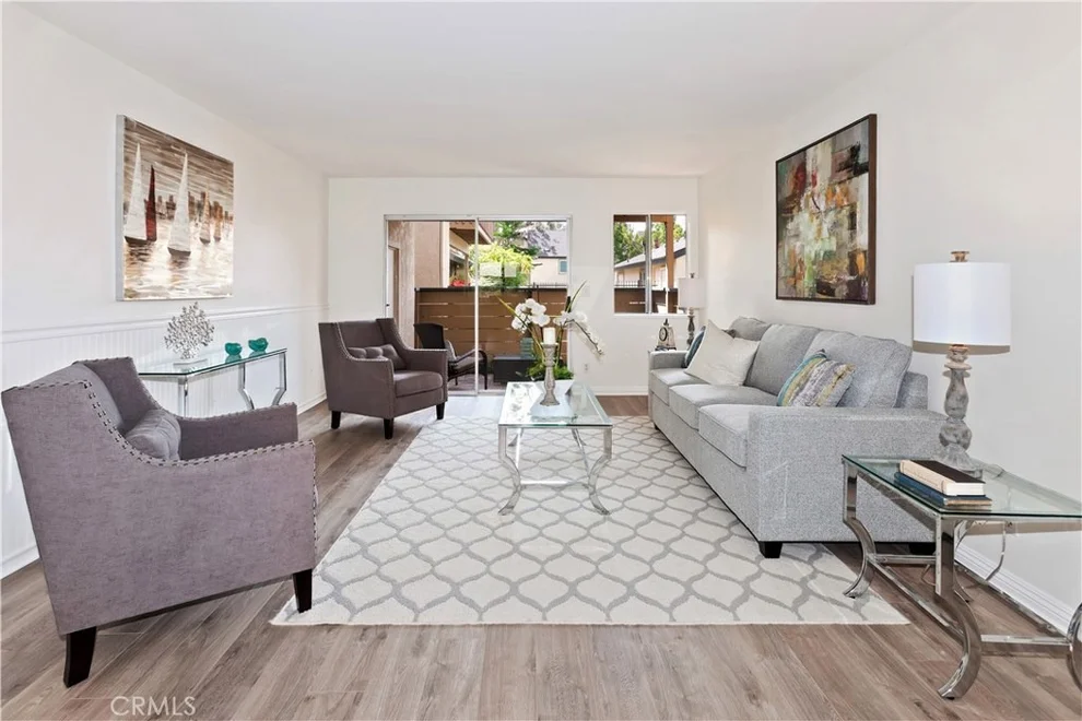 Unit for sale at 20894 Serrano Creek Road, Lake Forest, CA 92630