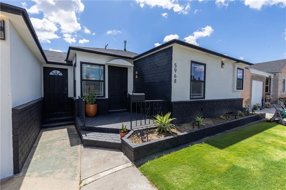 Unit for sale at 5968 Gardendale, South Gate, CA 90280