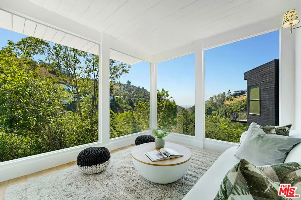 Unit for sale at 2506 Zorada Drive, Los Angeles, CA 90046