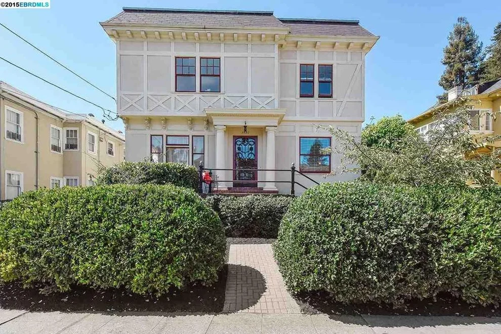 Unit for sale at 3136 COLLEGE AVE, Berkeley, CA 94705