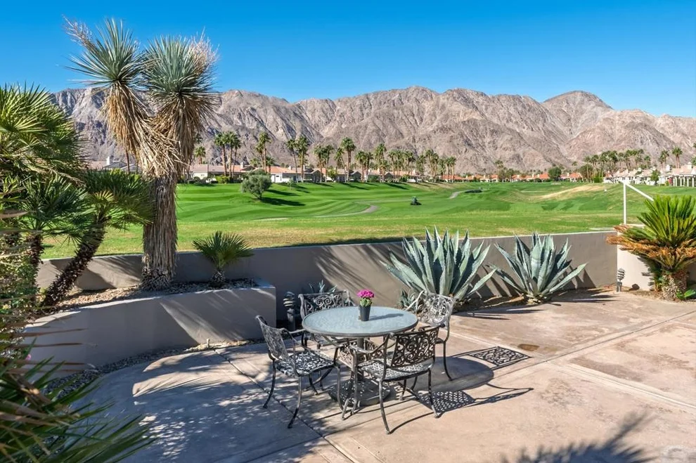Unit for sale at 78055 Calle Norte, La Quinta, CA 92253