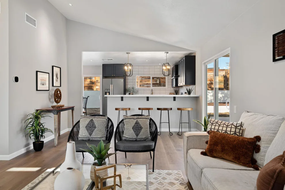 Unit for sale at 892 Nueva Vista Drive S, Palm Springs, CA 92264