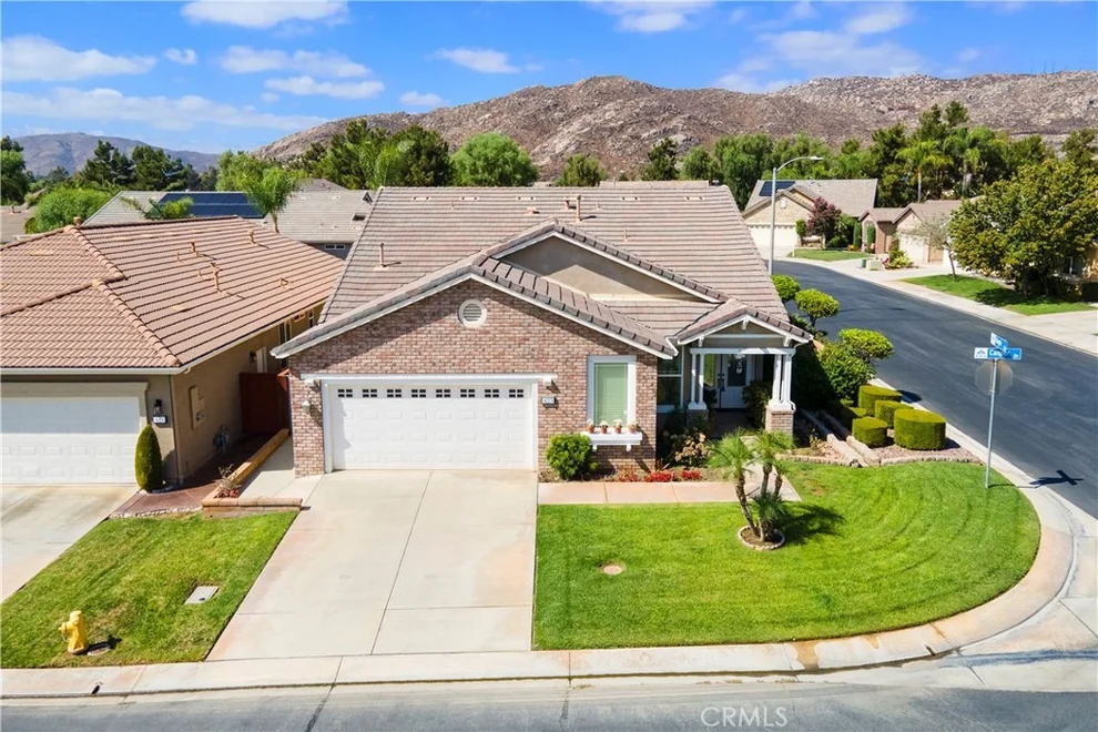 Unit for sale at 423 Casper Drive, Hemet, CA 92545