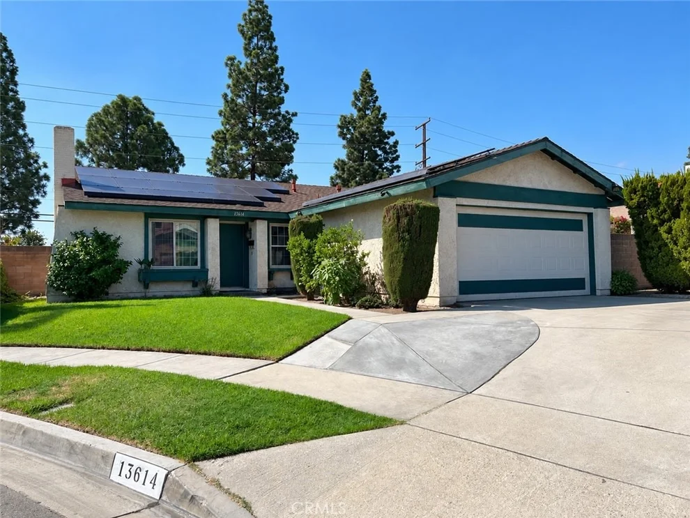 Unit for sale at 13614 Abana, Cerritos, CA 90703