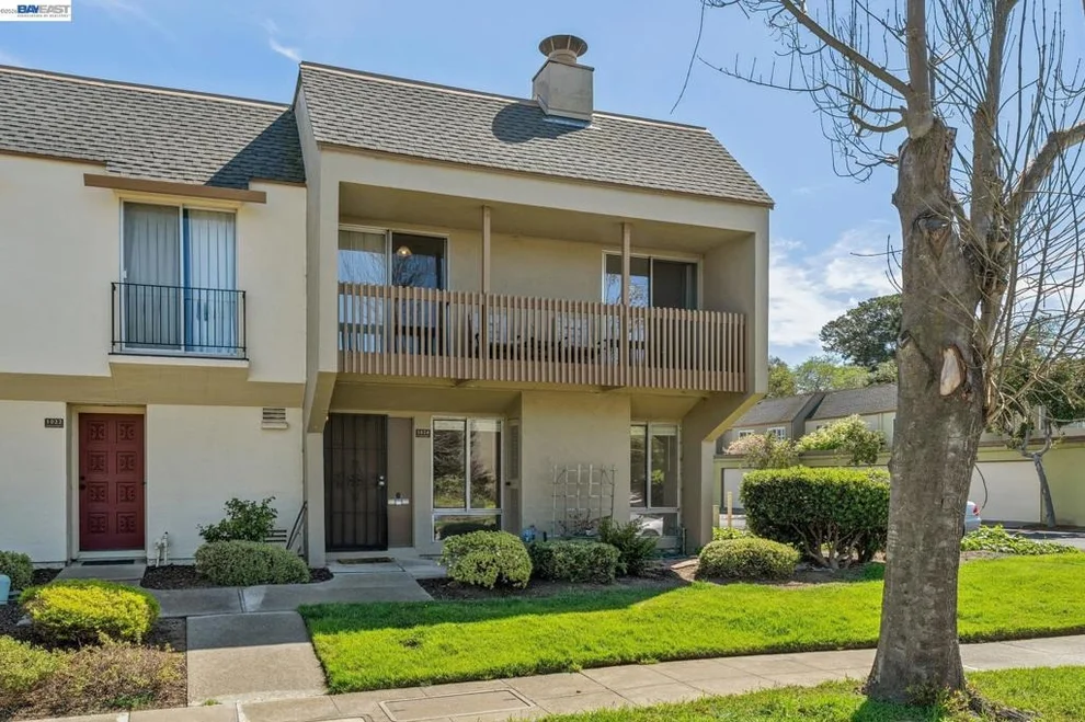 Unit for sale at 1024 Fontana Dr, Alameda, CA 94502