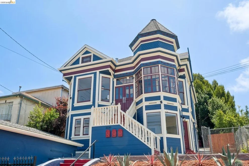 Unit for sale at 2230 23rd Ave, Oakland, CA 94606