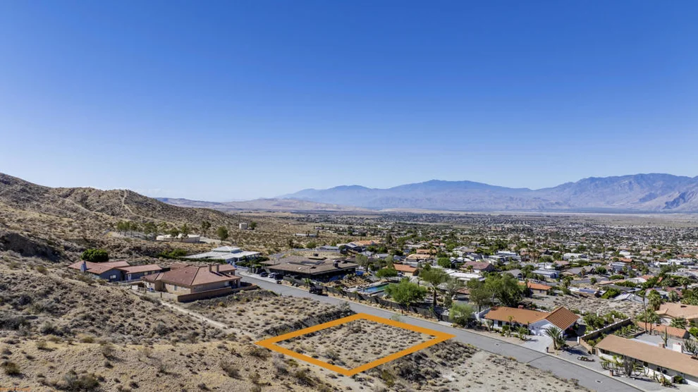 Unit for sale at 66924 Rayo Del Sol, Desert Hot Springs, CA 92240