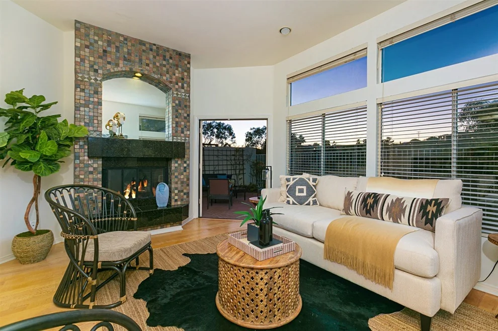 Unit for sale at 1478 Caminito Solidago, La Jolla, CA 92037